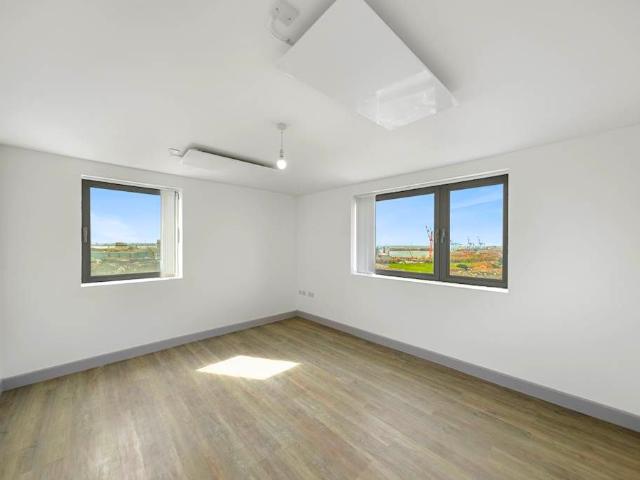 Church Road, Liverpool L22, 3 bed flat to rent, £1,150 pcm | PrimeLocation