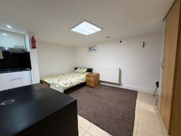 Church Road, London E12, Studio to rent, £900 pcm | PrimeLocation