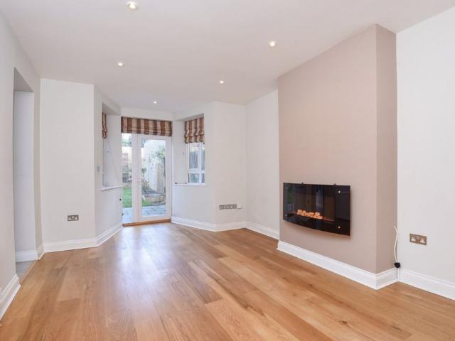 Church Road, London, N6