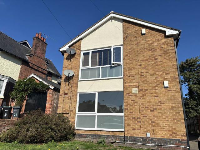 Church Road, Maney, Sutton Coldfield B73, 2 bed flat to rent, £950 pcm | PrimeLocation