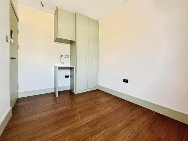 Church Road, Ealing, Middlesex, UB5 House share to rent £750 pcm £173 pw