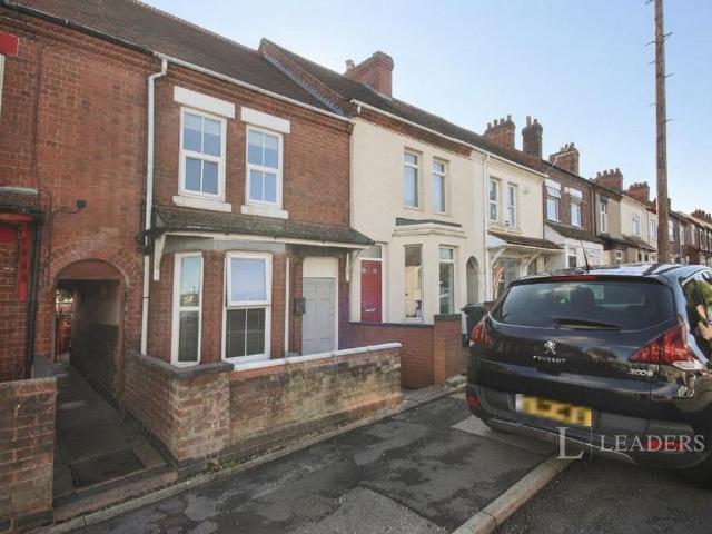 Church Road, Nuneaton, Warwickshire. 3 bed terraced house to rent £950 pcm £219 pw