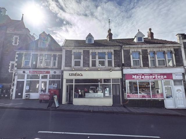 Church Road, St. George, Bristol 2 bed flat to rent £1,400 pcm £323 pw