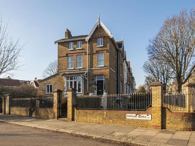 Churchfield Road, Ealing W13, 2 bed flat to rent, £2,750 pcm | PrimeLocation