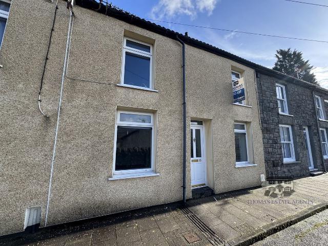 Churchfield Row, Pentre, Rhondda Cynon Taff CF41, 2 bed terraced house to rent, £695 pcm | PrimeLocation