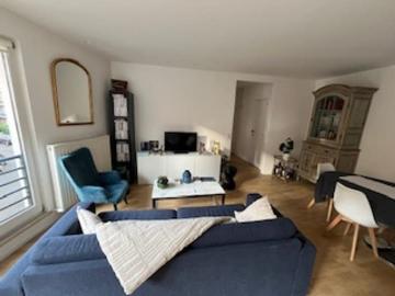 Churchill/Vanderkindere furnished as from 1 October