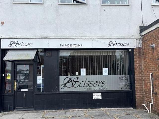 Churchill Avenue, Melksham, High Street Retail