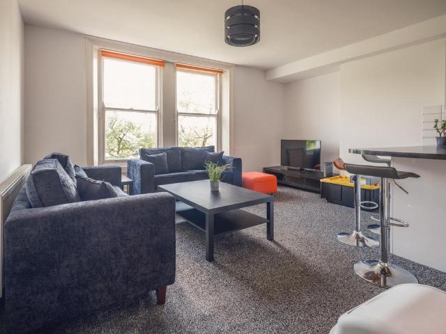 Churchill House, Newcastle Upon Tyne NE2 4 bed apartment to rent £2,860 pcm £660 pw