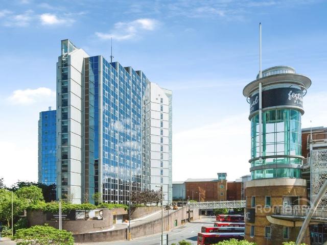 Churchill Place, Churchill Way, Basingstoke RG21, 1 bed flat to rent, £1,100 pcm | PrimeLocation