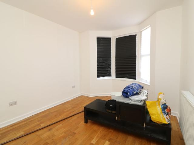 Churchill Road, South Croydon CR2, 4 bed terraced house to rent, £2,500 pcm | PrimeLocation