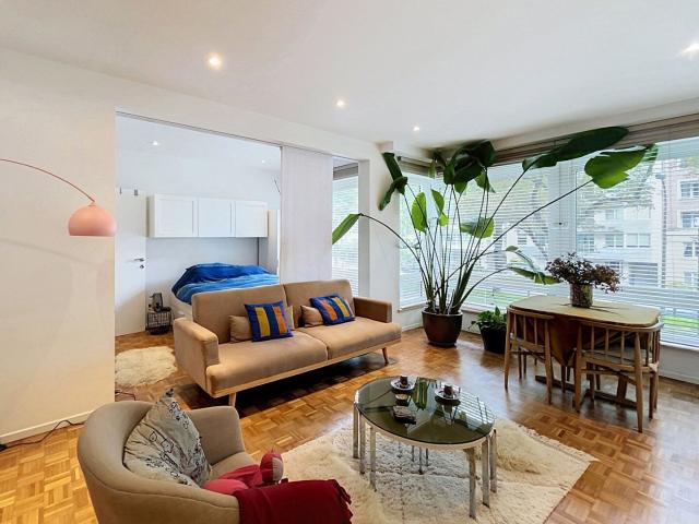 CHURCHILL Refurbished flat of ± 50 m²