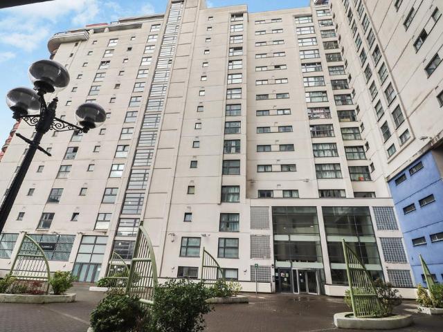 Churchill Way, Cardiff, CF10 1 bed flat to rent £1,000 pcm £231 pw