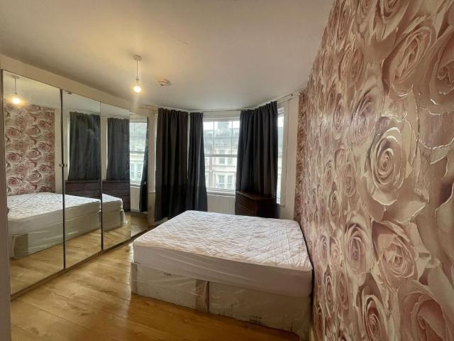 Churchmead Road, London NW10, 1 bed flat to rent, £1,700 pcm | PrimeLocation