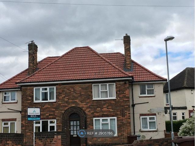 Churwell, Leeds LS27, 1 bed flat to rent, £695 pcm | PrimeLocation