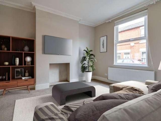 Churton Road, Chester, CH3