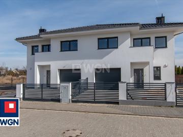Dom bliźniak 160 m2 z garażem i ogrodem w Chybach