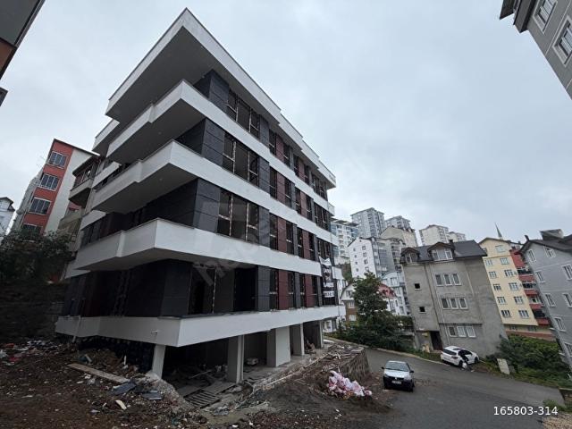 CİHANGİR EMLAK'TAN !FIRSAT! 2+1 YERDEN ISITMA MODERN DAİRE