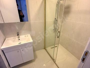 CİHANGİR YENİBİNADA ARAKAT 1+1