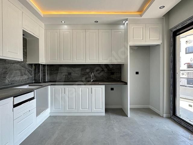 CİNKAYADA 3+1 150 m2 ARAKAT SIFIR DAİRE