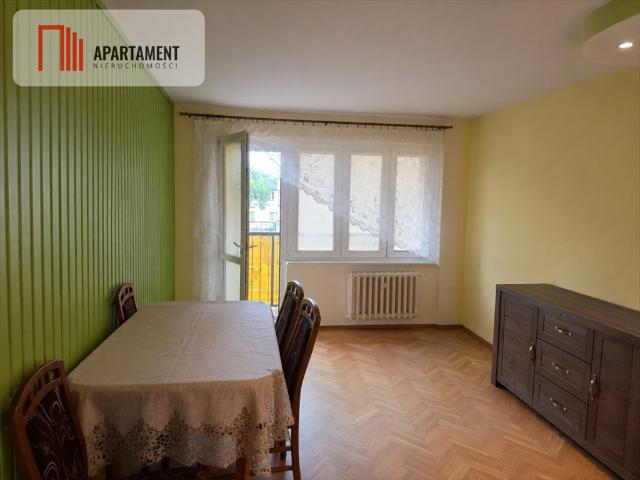 Na sprzedaż przestronne 3 pokojowe mieszkanie 60 m² w Ścinawie