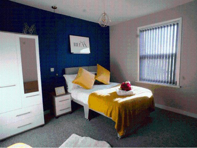Cinderbank DY2 1 bed in a house share to rent £515 pcm £119 pw