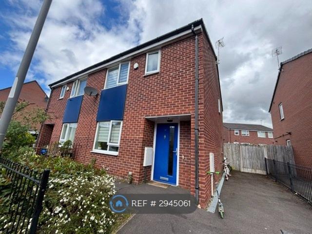 Cinema Drive, Liverpool L15, 3 bed semi detached house to rent, £1,200 pcm | PrimeLocation