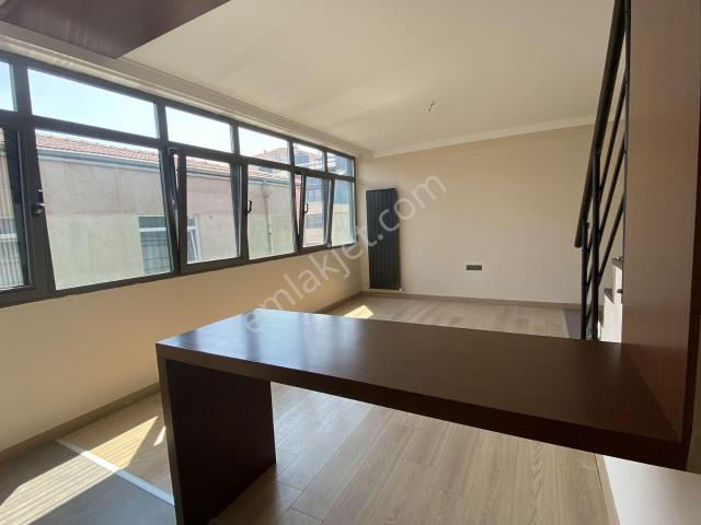 Cinnah Mini Life 3 De Kiralık 1+1 Dubleks Daire