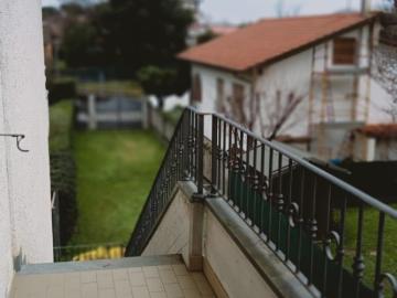 CINQUALE AFFITTASI APPARTAMENTO CON GIARDINO A 2 PASSI DAL MARE