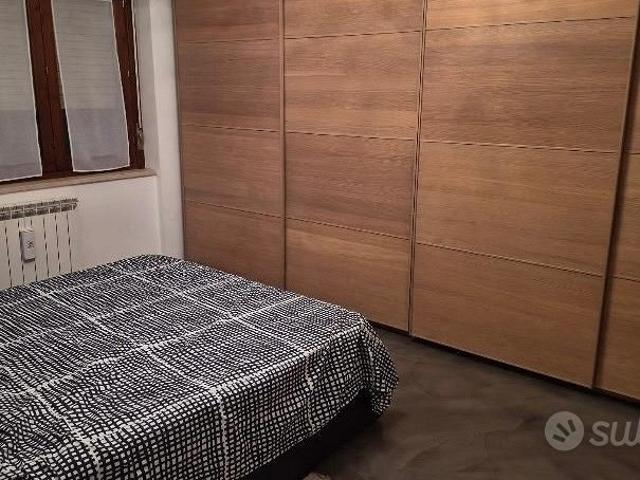 CIAMPINO TRILOCALE ARREDATO Con BALCONE P.AUTO
