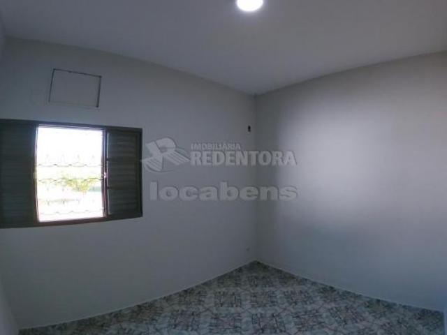 Cidade Jardim, casa com 2 dormitórios em terreno de 590m², em bom local, alugada