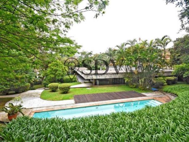 Cidade Jardim | Casa de 976m² terreno de 3.100m² | à venda | oportunidade para construtores e inco