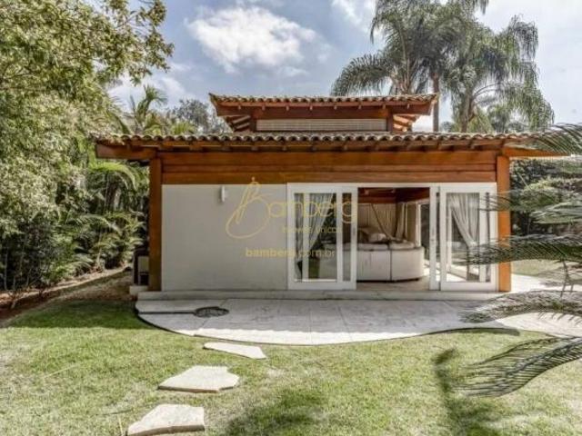 Cidade Jardim Linda residencia em área nobre, com 1.650m2 de terreno!