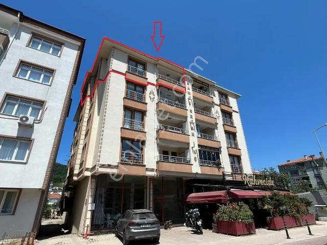 Cide Demirtaş Emlaktan Deniz Manzaralı 3+1 Kiralık Daire