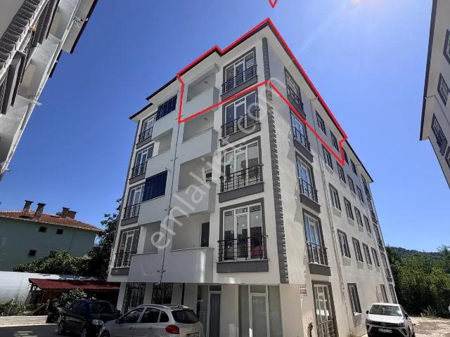 Cide Demirtaş Emlaktan Satılık 2+1 Sıfır Daire