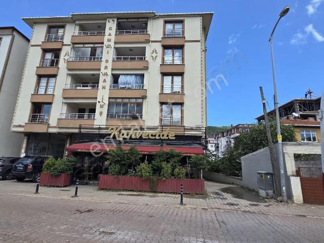 Cide İlkim Emlak'tan Satılık 2+1 Geniş Daire 110 M2