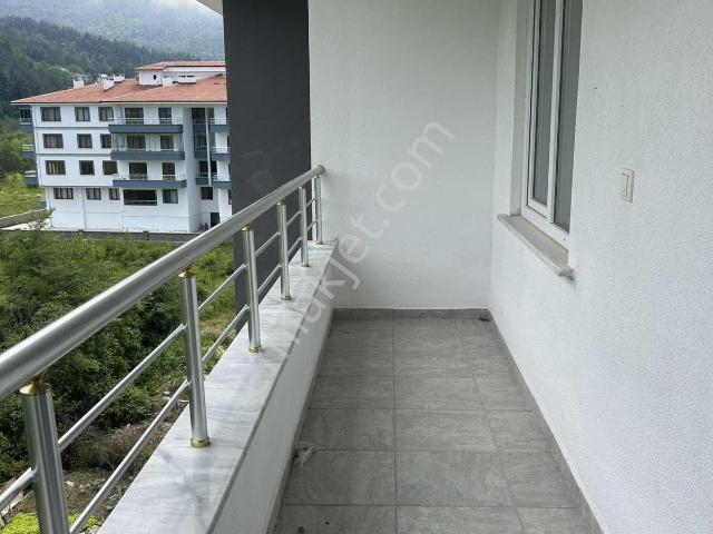 Cide Sahilde Kiralık Daire