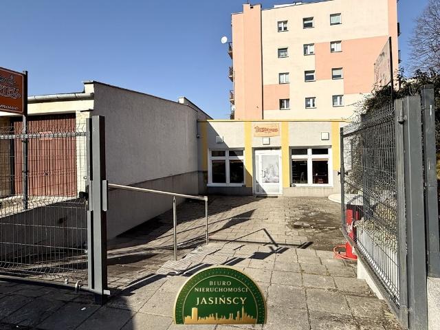 Lokal handlowo usługowy 400 m² w centrum Ciechanowa