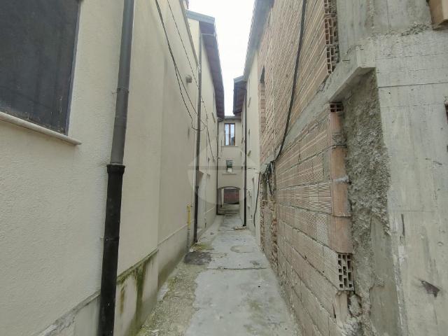 Cielo Terra / Terratetto in vendita a L'Aquila Monticchio