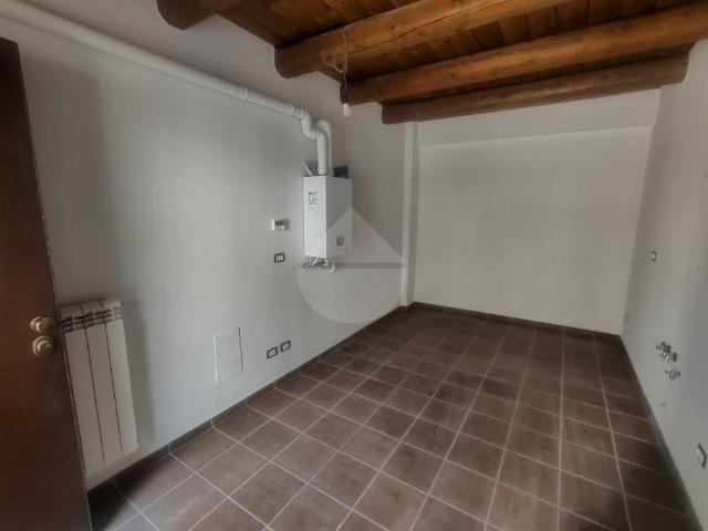 Cielo Terra / Terratetto in vendita a L'Aquila Bagno