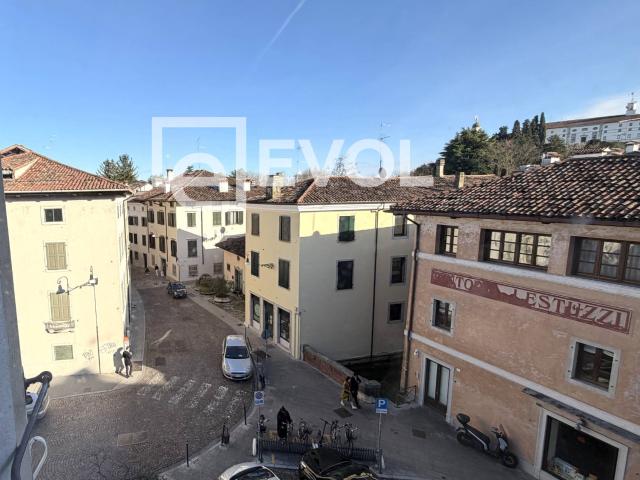 Cielo Terra in vendita a Udine, Centro storico