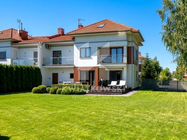 Ścienna 300 m², Bielawa