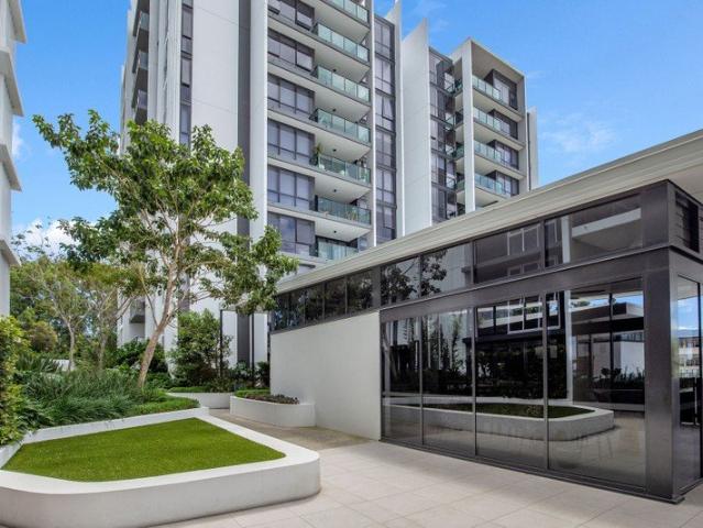 CIENNA VARSITY RIDGE 1 BEDROOM MODERN APARTMENT