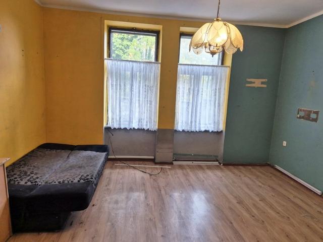 Cieszyn, 42,5 m2, do remontu, blisko centrum!