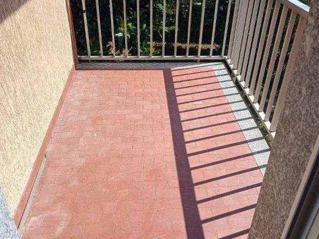 Cigliano zona residenziale si affitta: A REFERENZIATI