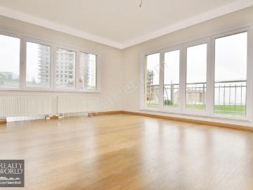 Cihan Albayrak ' Tan Nish Adalar 1.etapta Kiralık 2+1a