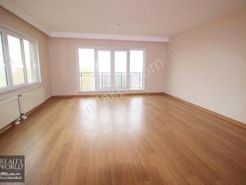 Cihan Albayrak ' Tan Nish Adalar'da Güney Cephe Kiralık 4+1