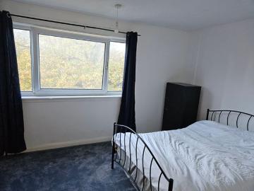Cihan Has an Apartment