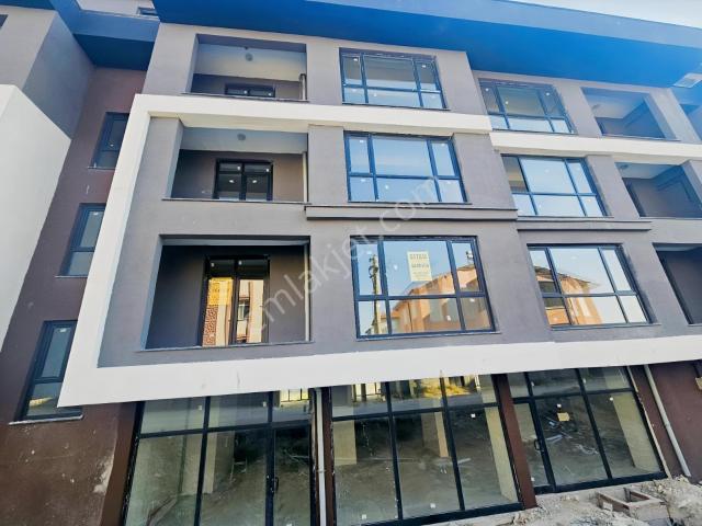 Cihanbeyli Merkezde Hastane Karşısında Satılık 3+1 Arakat Daire