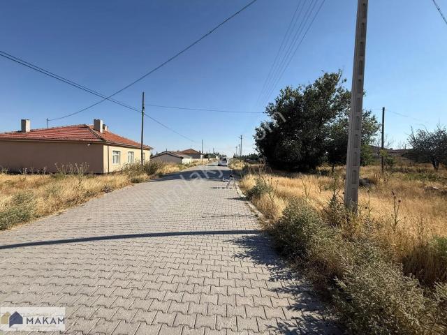 Cihanbeyli Karatepe Mah. 3.196m2 Arsa İçinde Satılık Kerpiç Ev