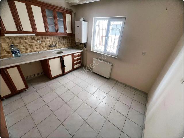 Cihandan Avcılar Karahöyük Cadde Üzeri Satlık 3+1 Daire
